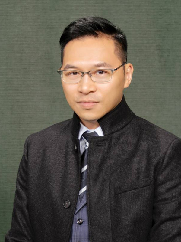 Dr. Kelvin Yeung